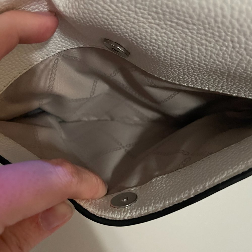 MICHAEL KORS Black & White (B&W) Leather Crossbody Handbag with Silver Hardware - Picture 8 of 11